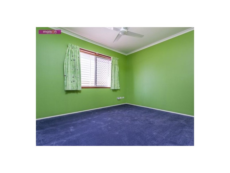 42 Masthead Street, Jamboree Heights QLD 4074