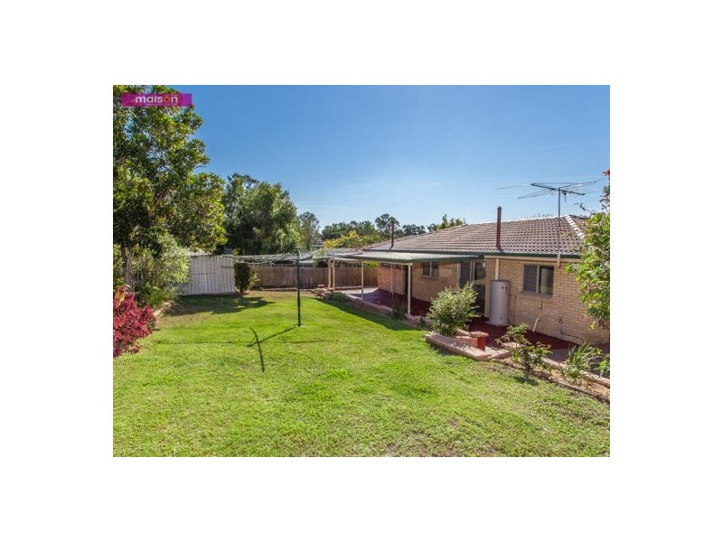 42 Masthead Street, Jamboree Heights QLD 4074