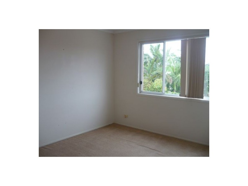 8/1 Abel Smith Crescent, Mount Ommaney QLD 4074