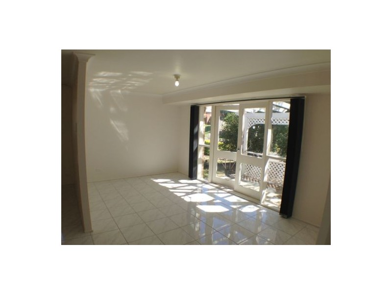 68 Pallert Street, Middle Park QLD 4074