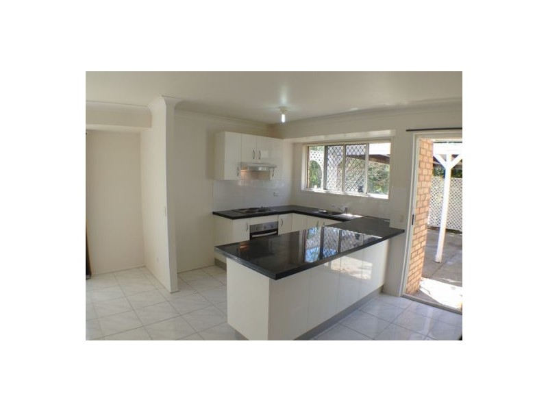 68 Pallert Street, Middle Park QLD 4074