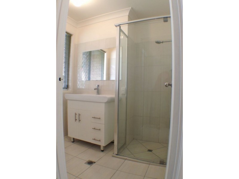 68 Pallert Street, Middle Park QLD 4074