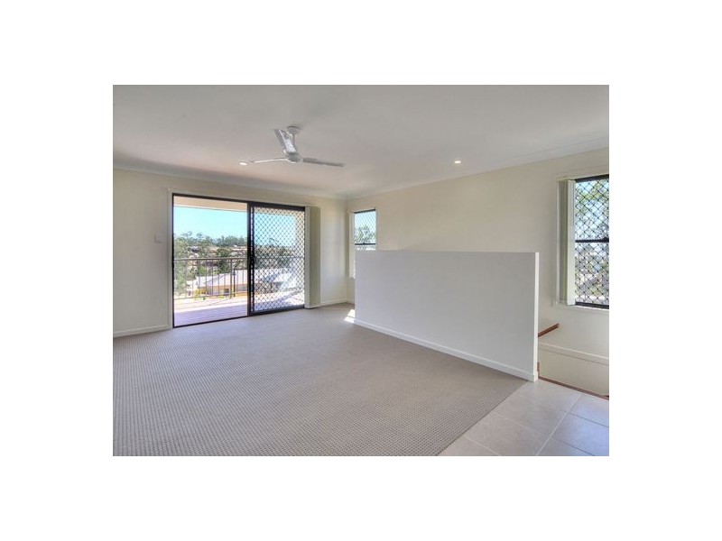 61 Caraway St, Springfield Lakes QLD 4300