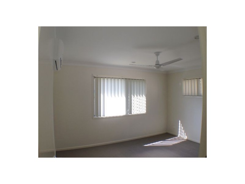 61 Caraway St, Springfield Lakes QLD 4300