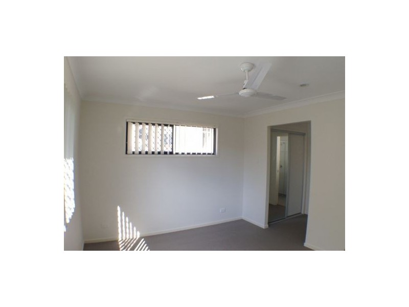 61 Caraway St, Springfield Lakes QLD 4300