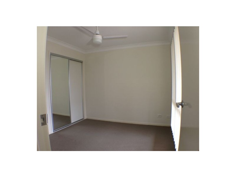 61 Caraway St, Springfield Lakes QLD 4300