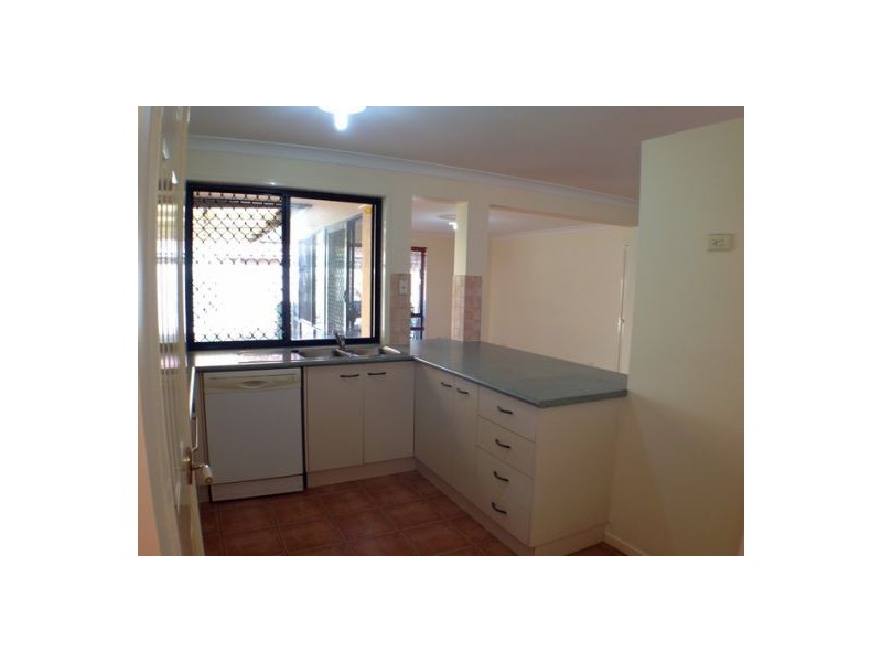 4 Bridle Court, Sumner QLD 4074