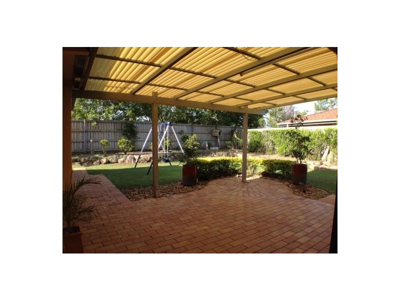 4 Bridle Court, Sumner QLD 4074