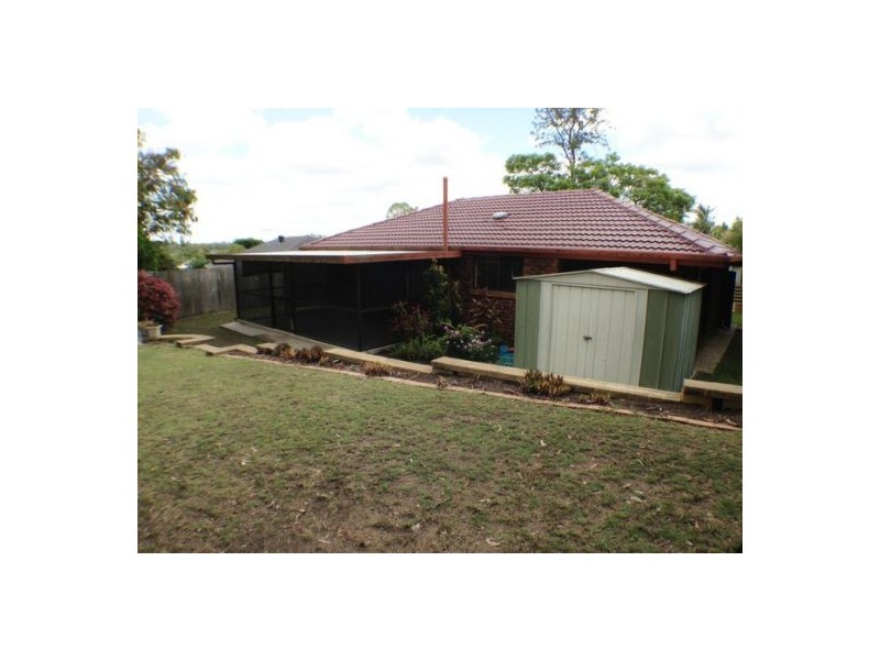 4 Tahoe Street, Riverhills QLD 4074