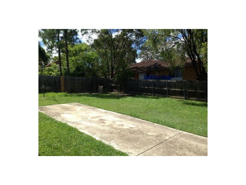 56 Naomai Street, Bundamba QLD 4304