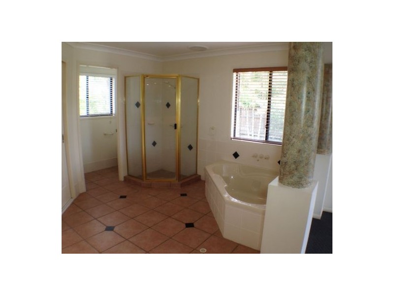 70 Kaboora Crescent, Westlake QLD 4074