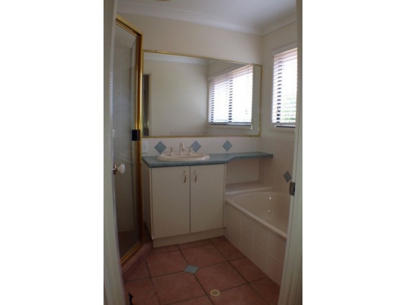 70 Kaboora Crescent, Westlake QLD 4074