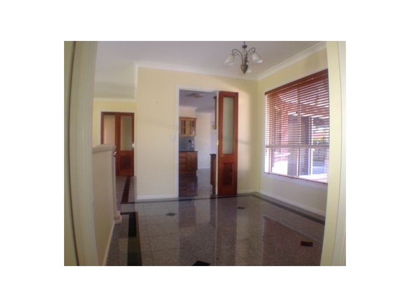 7 Koala Court, Riverhills QLD 4074