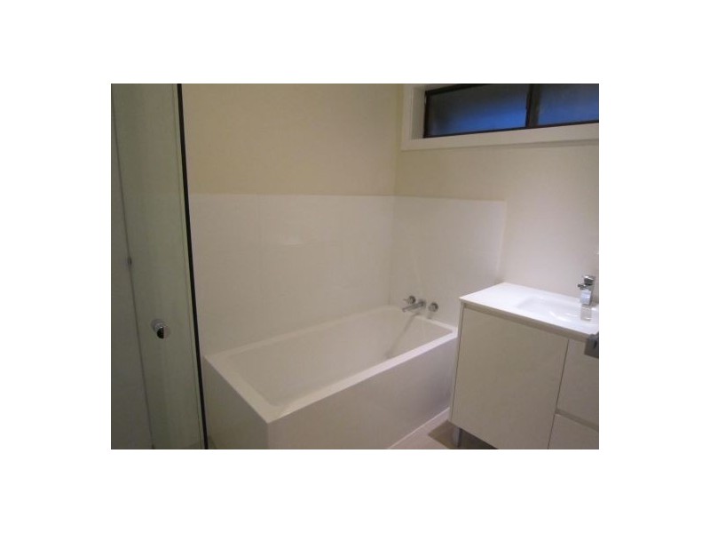 8 Finsbury Close, Jewells NSW 2280