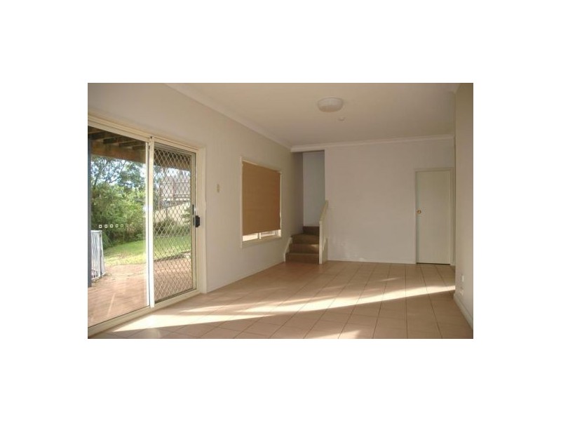 14 Andrew Road, Valentine NSW 2280