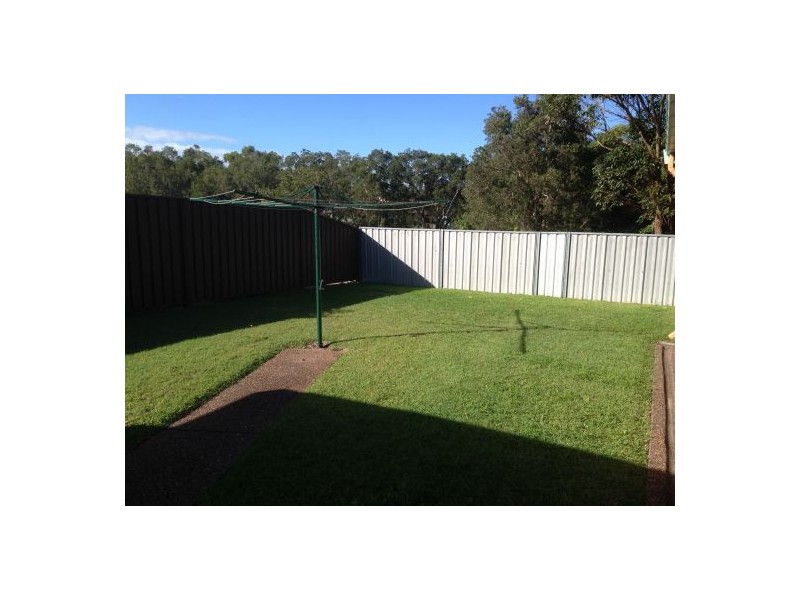 6 Andra Close, Belmont NSW 2280