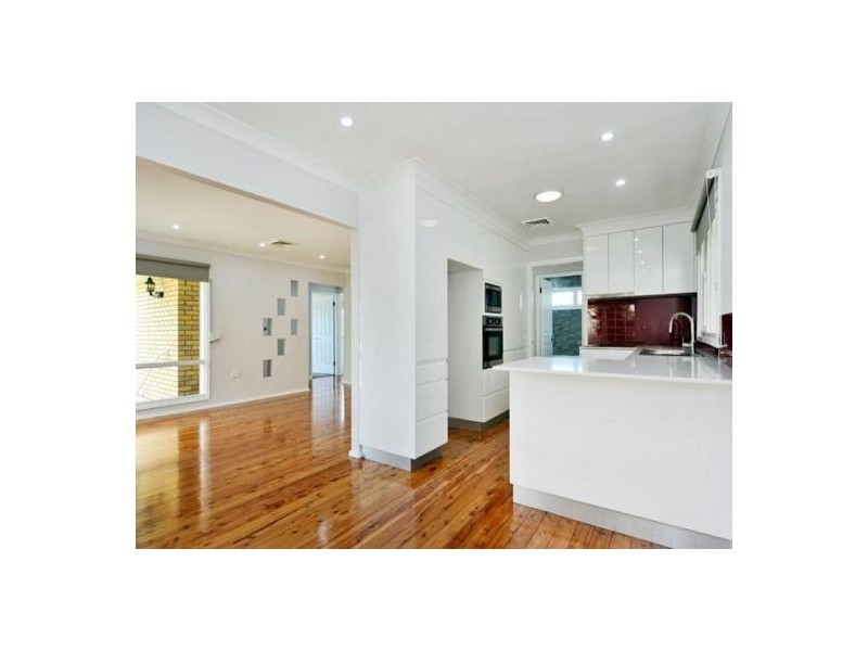 25 Greenwood Avenue, Belmont NSW 2280