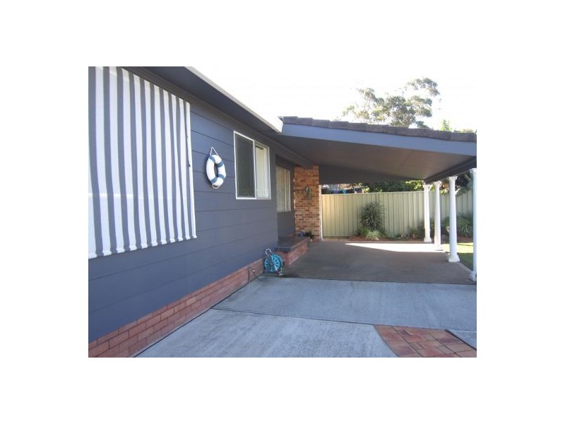 13 Sturt Street, Swansea NSW 2281