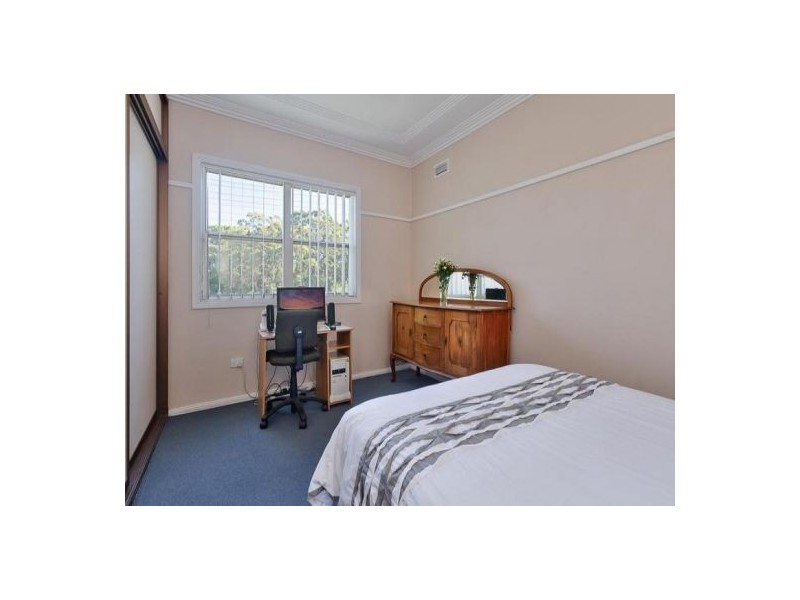 5 Knight Street, Cardiff South NSW 2285