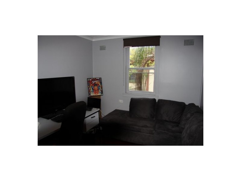 16 Mallee Street, Gateshead NSW 2290