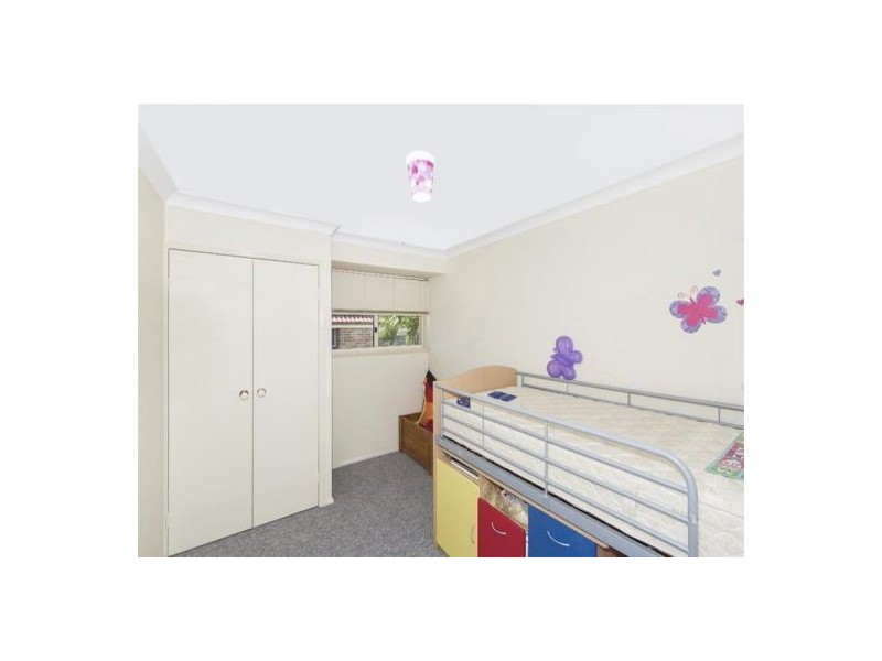 14 Grove Place, Cameron Park NSW 2285