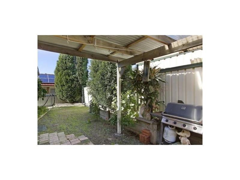14 Grove Place, Cameron Park NSW 2285
