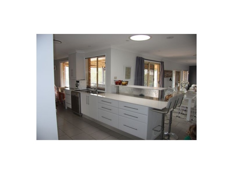 21 Nerang Street, Belmont NSW 2280