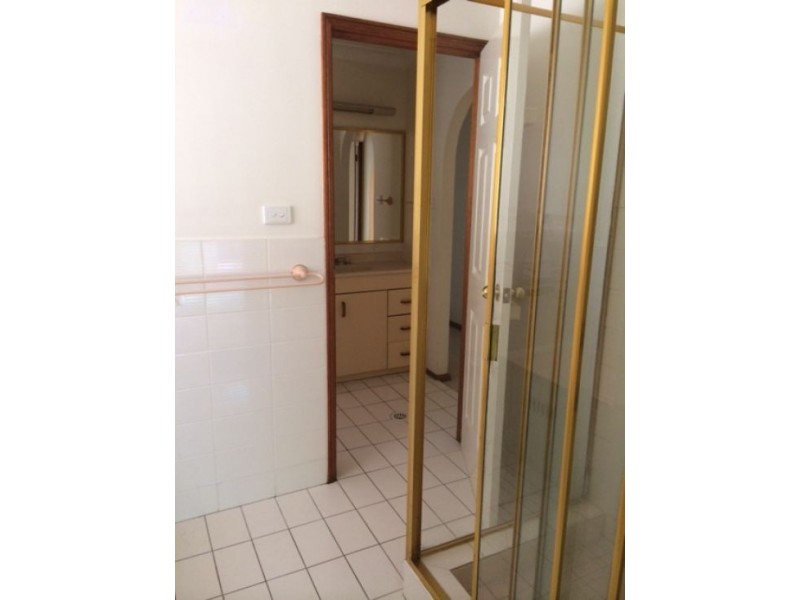 10/115 Ambleside Circuit, Lakelands NSW 2282