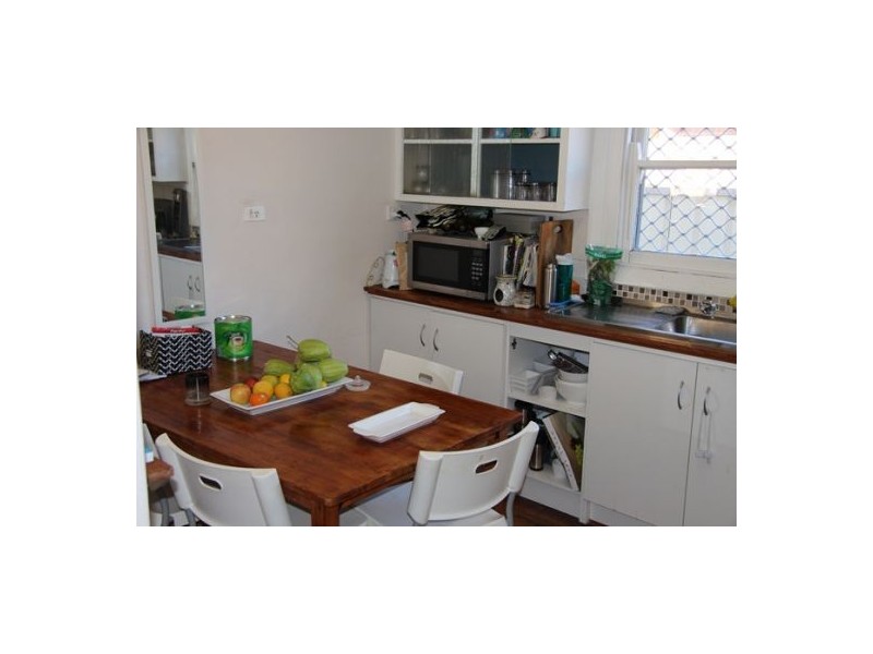 24 Kyneton Street, Belmont NSW 2280