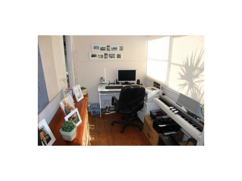 24 Kyneton Street, Belmont NSW 2280