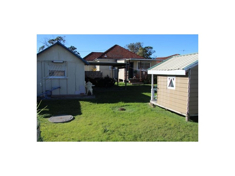 24 Kyneton Street, Belmont NSW 2280