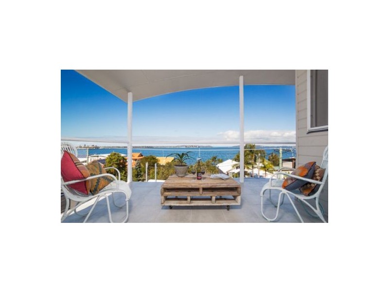 95 Ross Street, Belmont NSW 2280