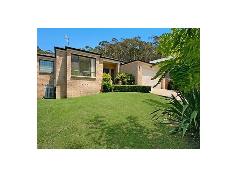 11 Heron Place, Belmont NSW 2280