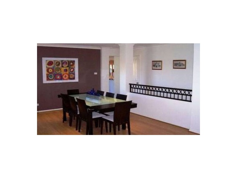 11 Heron Place, Belmont NSW 2280