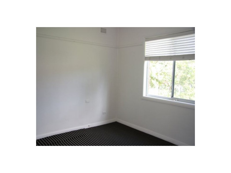 3 Floraville Road, Belmont NSW 2280