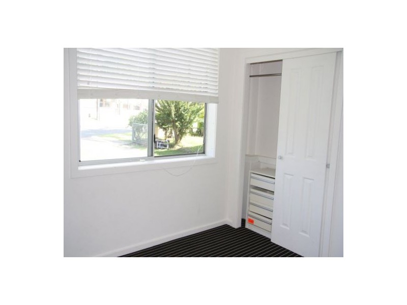 3 Floraville Road, Belmont NSW 2280