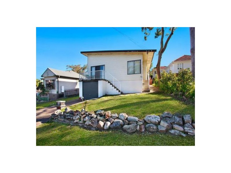 39 Haig Street, Belmont NSW 2280