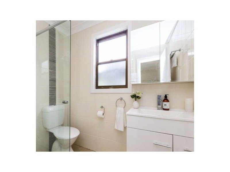 34 Swan Street, Hamilton NSW 2303