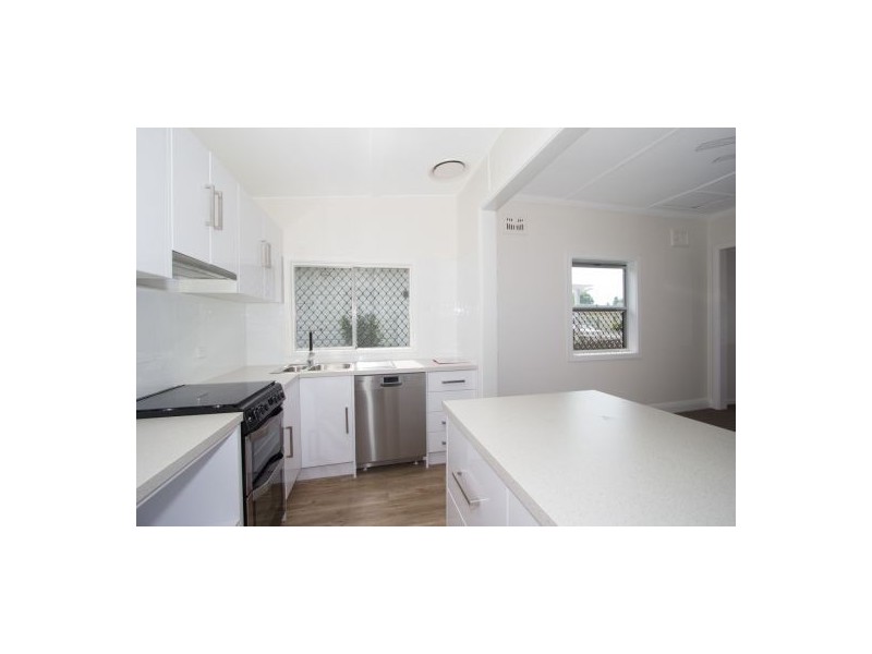 22 Maude Street, Belmont NSW 2280