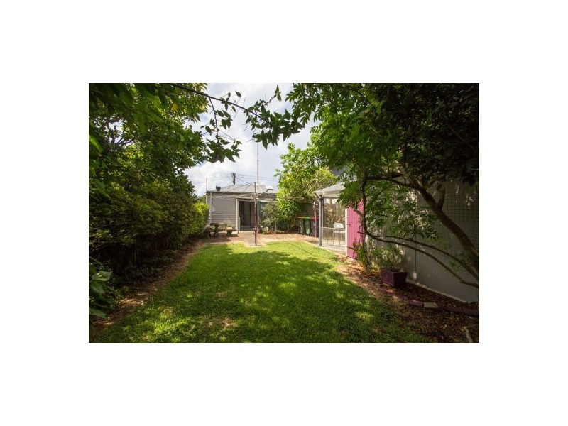 22 Maude Street, Belmont NSW 2280