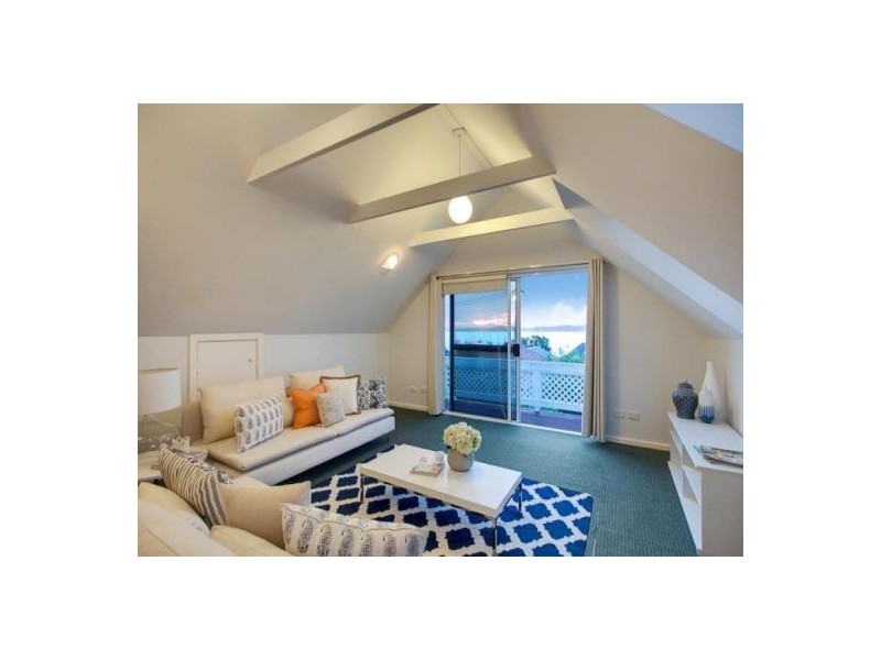 25 Walter Street, Belmont NSW 2280