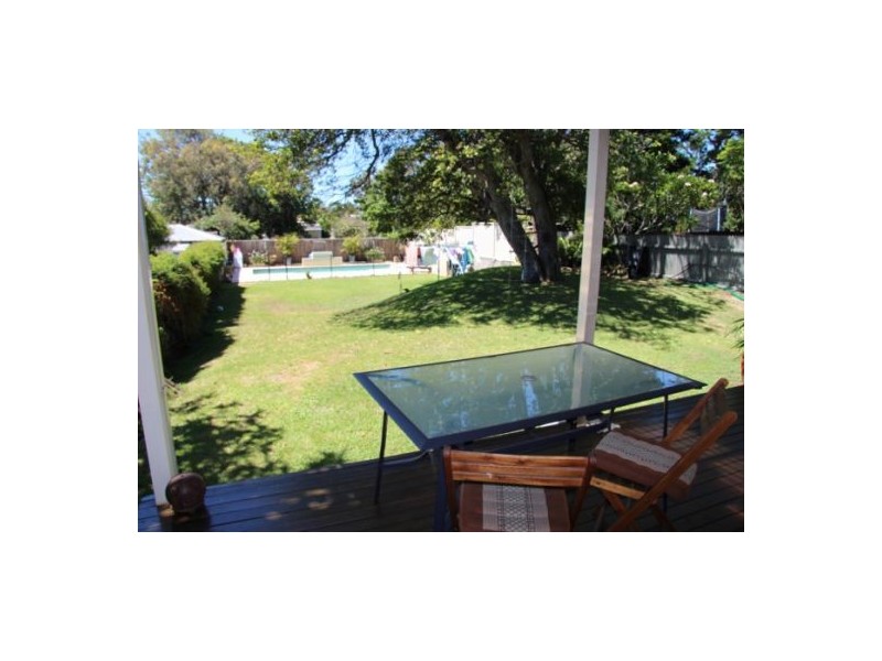 9 Reid Street, Marks Point NSW 2280