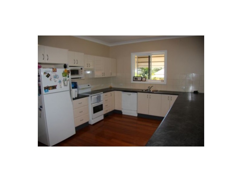 9 Reid Street, Marks Point NSW 2280