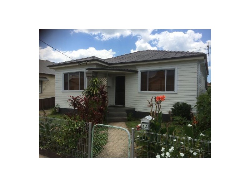 1a York Street, Mayfield NSW 2304
