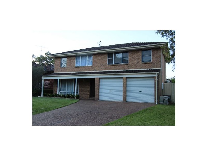 8 Lindeman Close, Eleebana NSW 2282