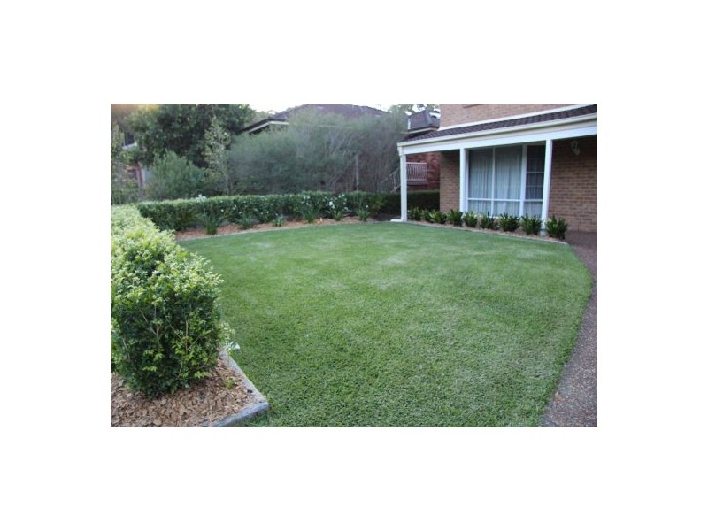 8 Lindeman Close, Eleebana NSW 2282