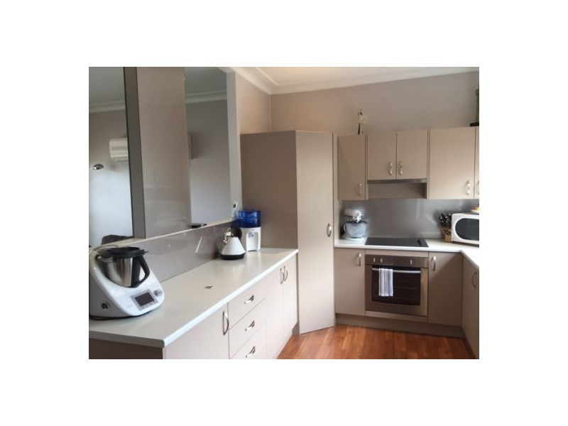 32 Helen Street, Mount Hutton NSW 2290