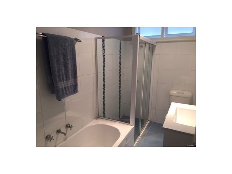 32 Helen Street, Mount Hutton NSW 2290