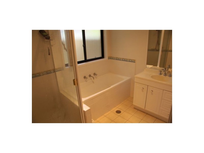 9 Watervale Close, Blacksmiths NSW 2281