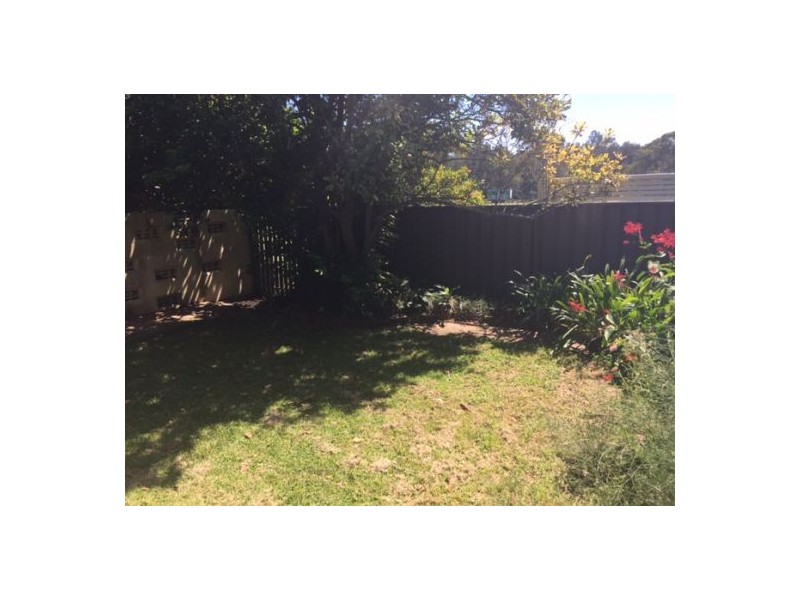 14 St John Drive, Croudace Bay NSW 2280